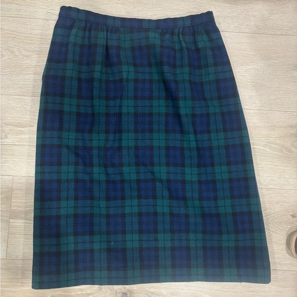 Vintage Pendleton tartan knee length plaid holiday skirt - Picture 2 of 5